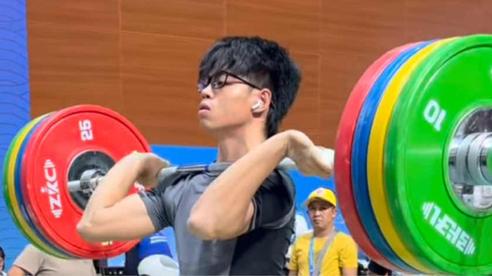 Albert Ian Delos Santos