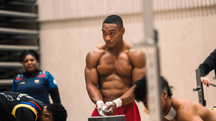 Weightlifting training for muscle growth